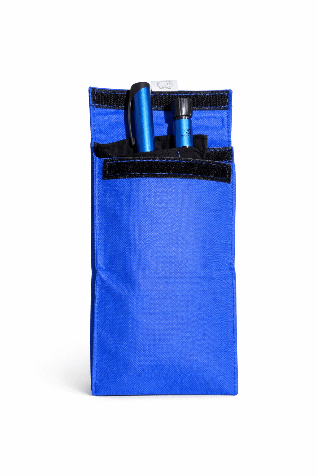 Kylfodral Duo i blå färg med insulinpennor, håll ditt insulin svalt utan kylklampar, perfekt för resor och vardag.