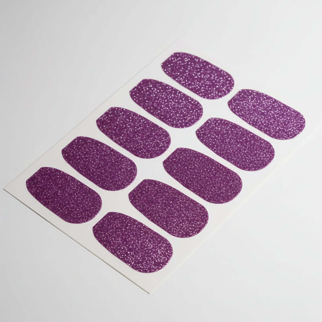 Glitterstickers Dexcom G6 i lila, glittrande design för personlig stil och sensorbeskydd, 10-pack av färgglada stickers för CGM-sensor.