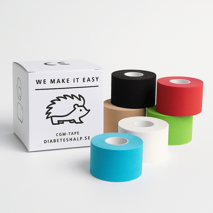 CGM-sensorpumps tejp i olika färger bredvid originalförpackning, säker och hudvänlig fäste för diabetesvård.