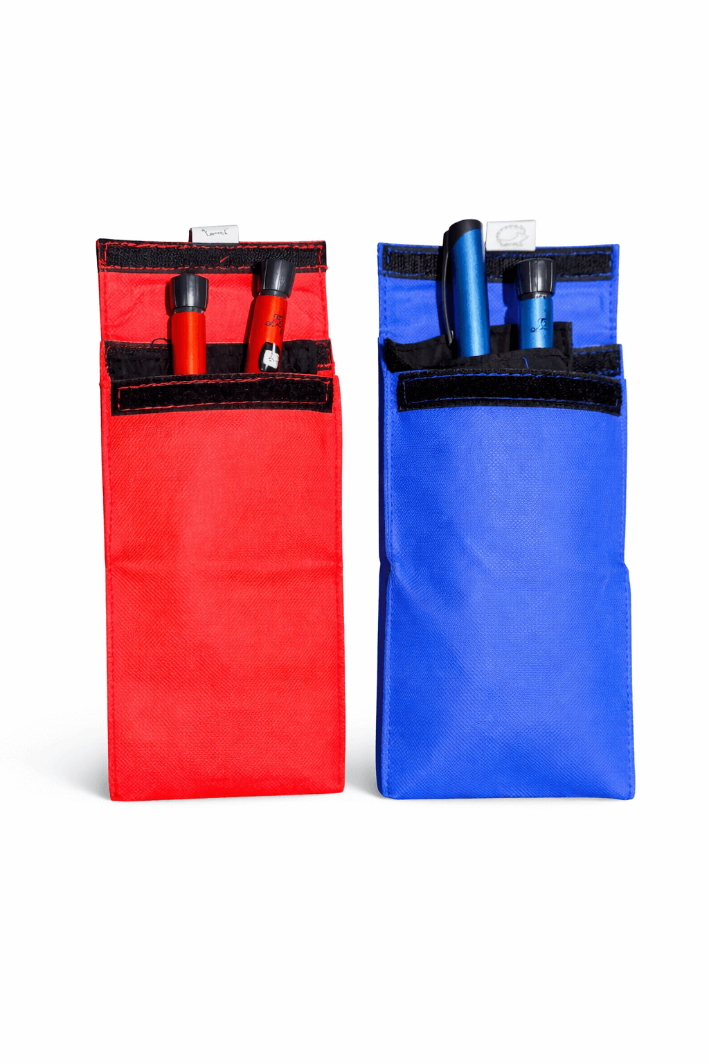 Kylfodral Duo i rött och blått för insulinpennor, håll insulin svalt utan batterier, perfekt för resor och alla aktiviteter.