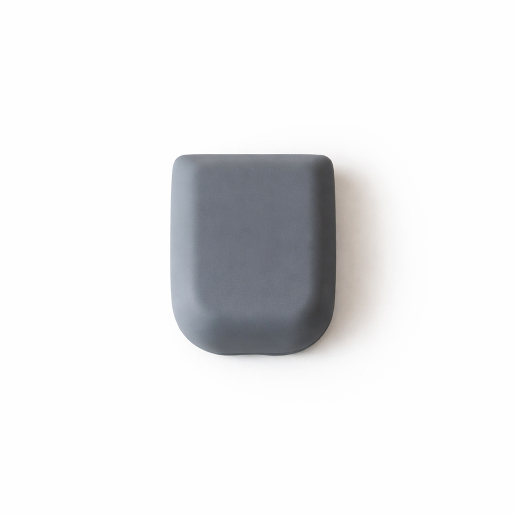 Omnipod Universal PumpCover i grått för skydd av insulinpumpar