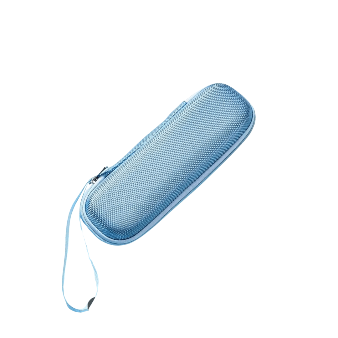Novo Pennfodral – kompakt och hållbart litet fodral med dragkedja för insulinpennor, i blått.
