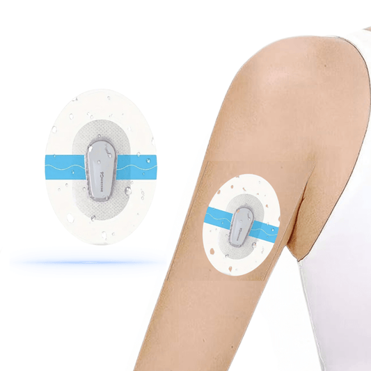 Dexcom G6 Transparent Overpatches sensorskydd på överarm för säker sensorhållning under aktivitet.