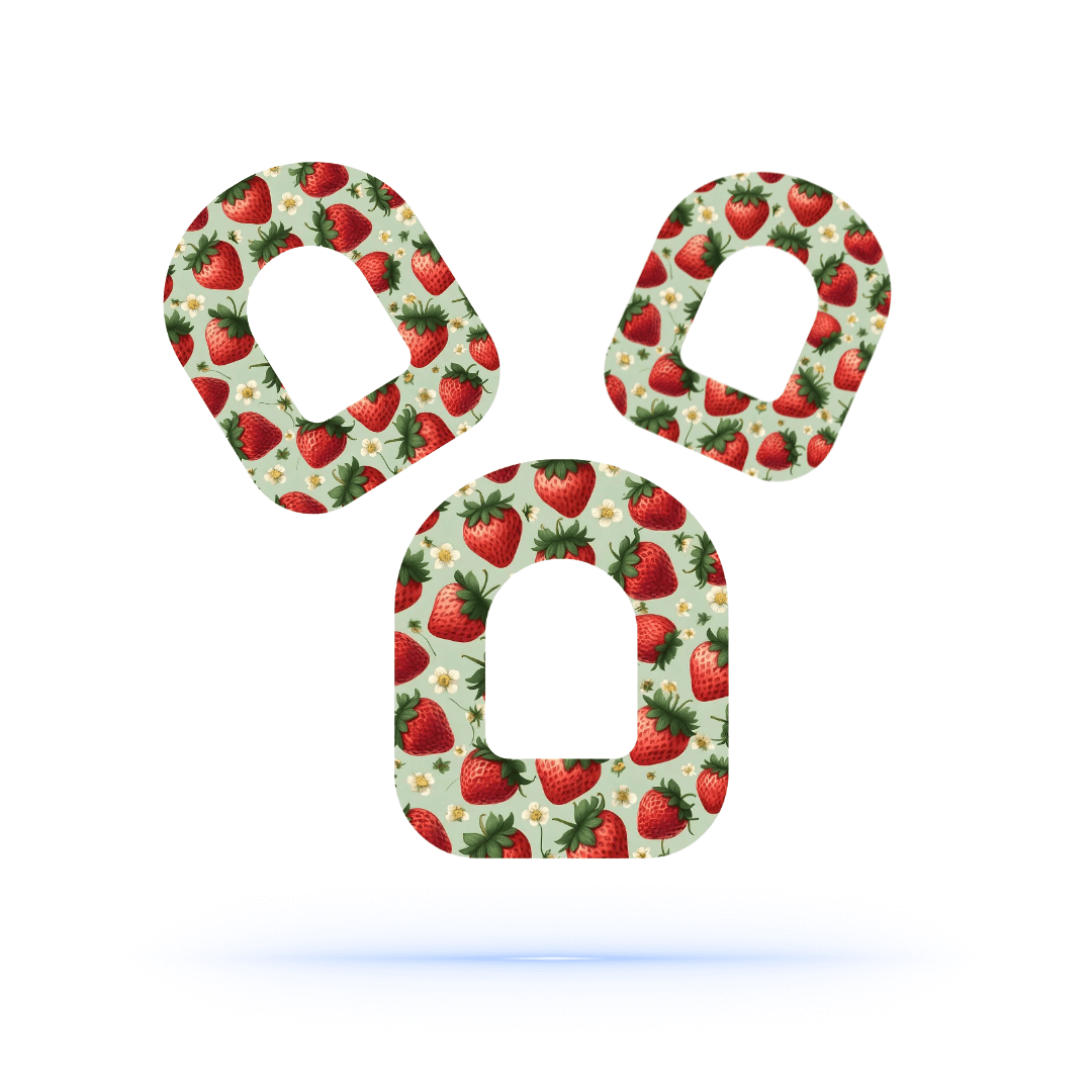 Omnipod Jordgubbsmönster Overpatch – Färgglatt skydd.