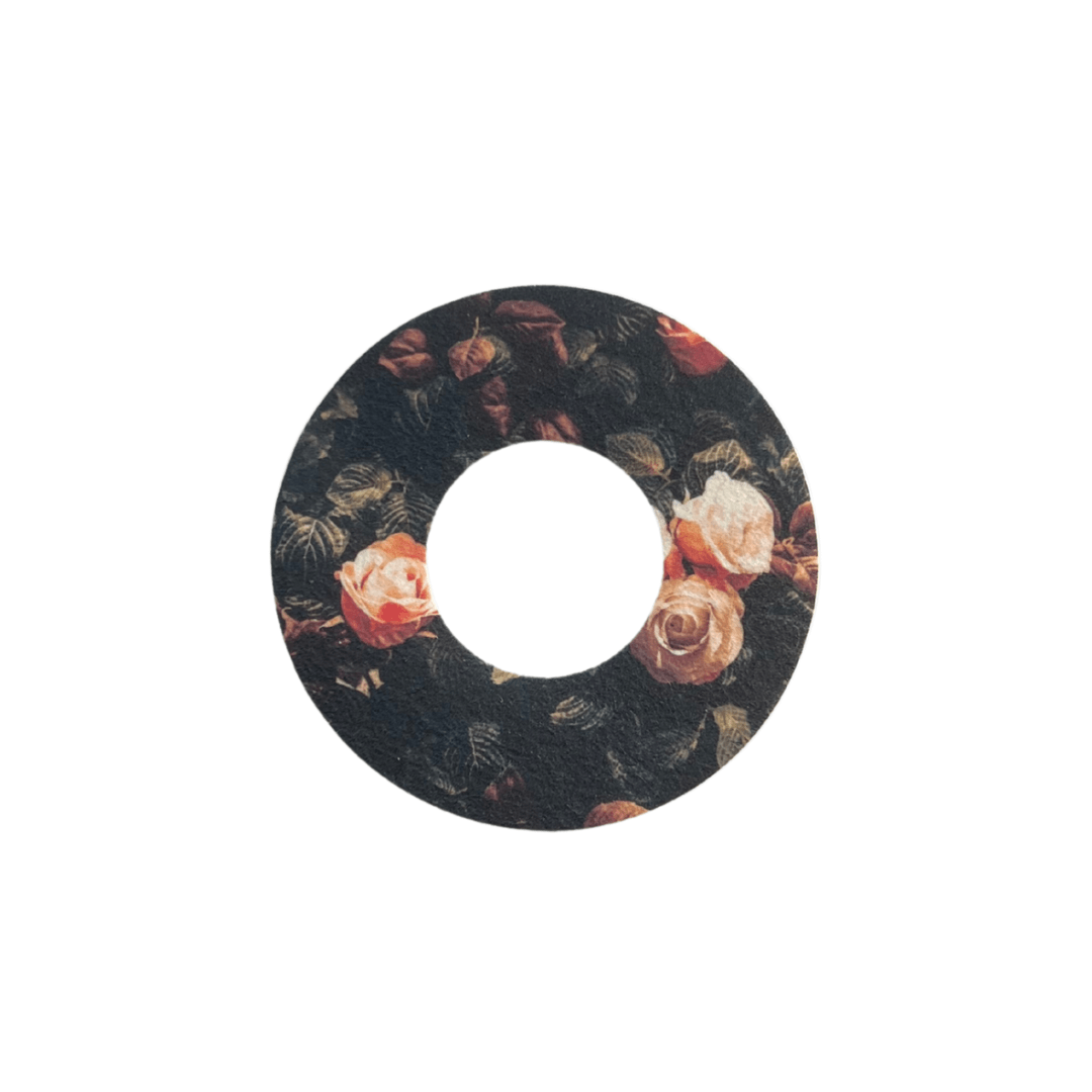 Blommig overpatch för Freestyle Libre 1 & 2 - MixPack. Säljs styckvis och erbjuder stil och skydd för din sensor.